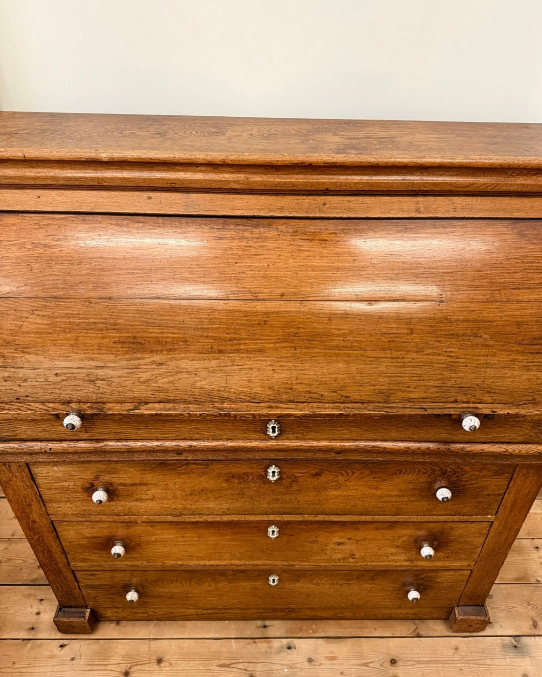 Antiek eiken rolltop bureau met lades