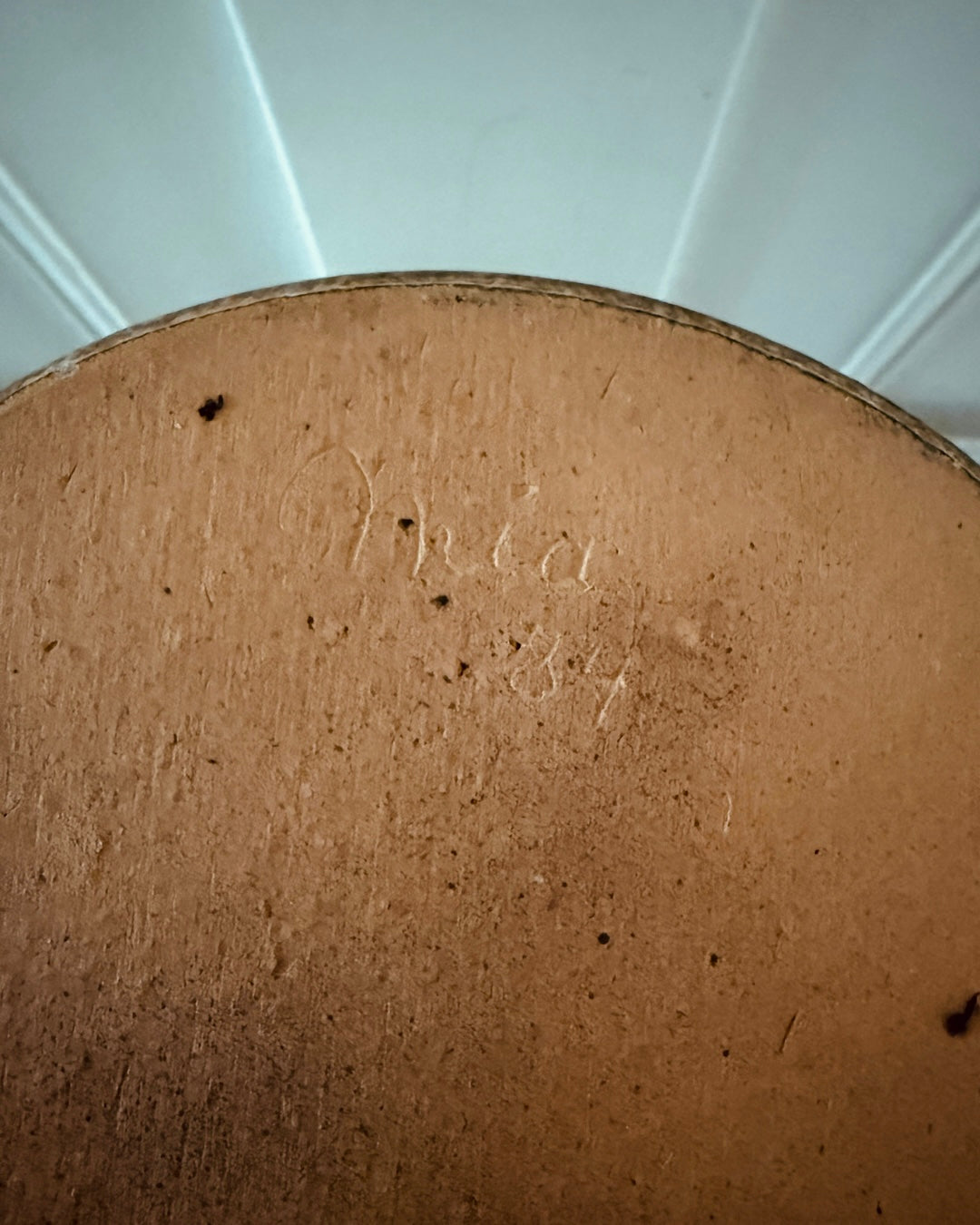 Beige geglazuurde vaas