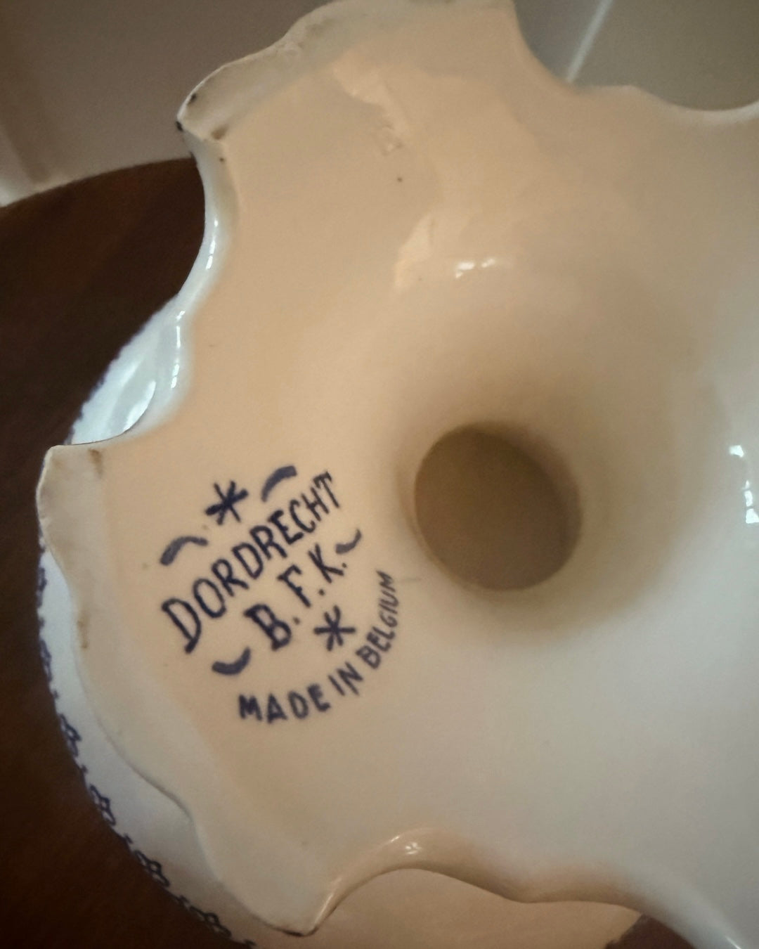 Naamloos Vintage Dordrecht schaal op voet – Ø 23 cm