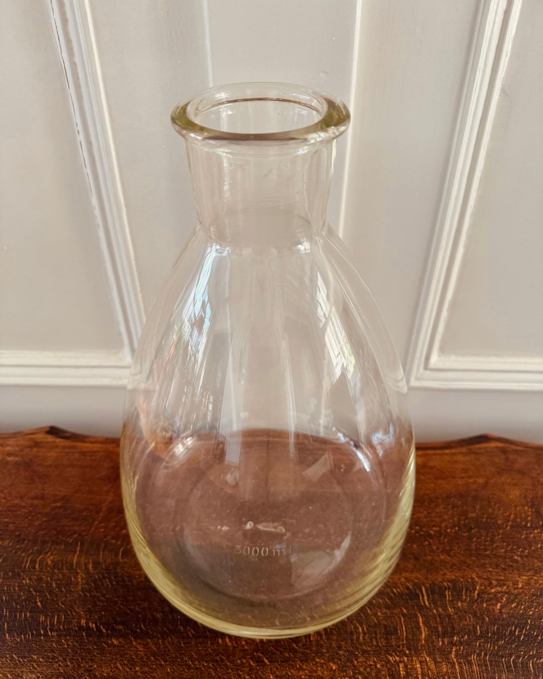 Grote glazen erlenmeyer