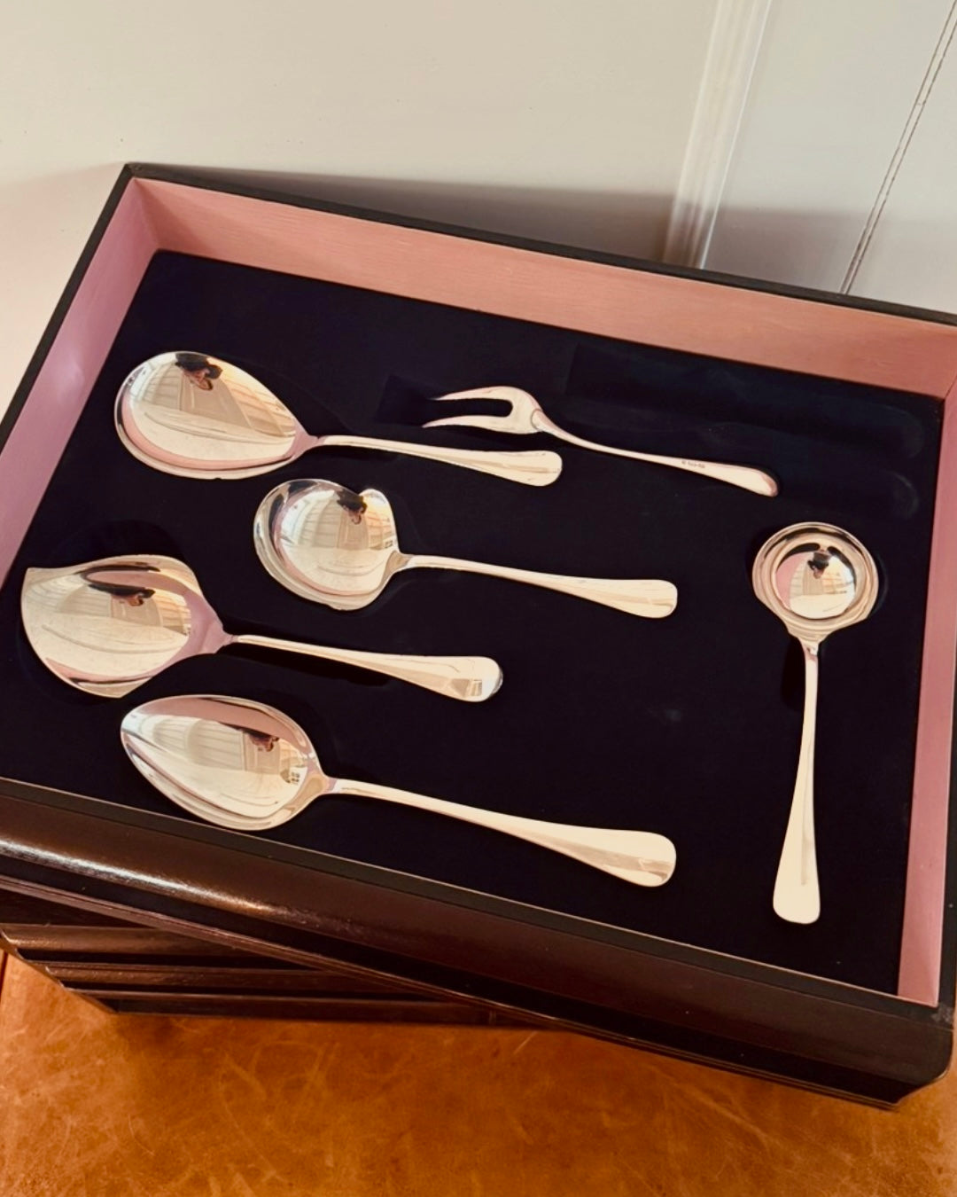 Gero (100) Verzilverd Bestek – Hollands Glad