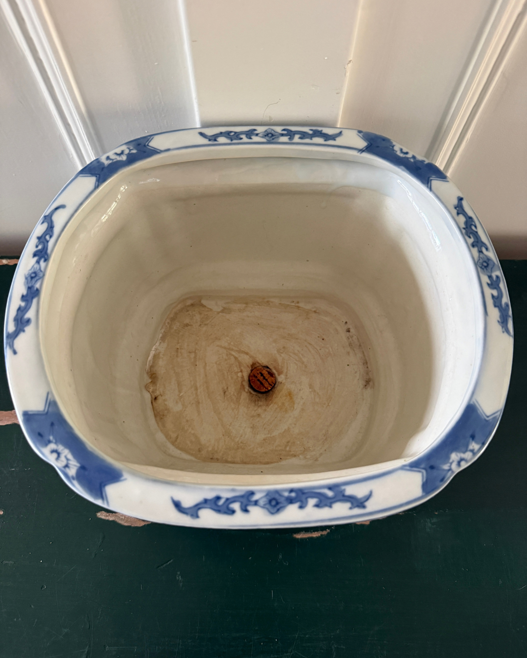 Chinese blauw-witte plantenpot met landschapdecor