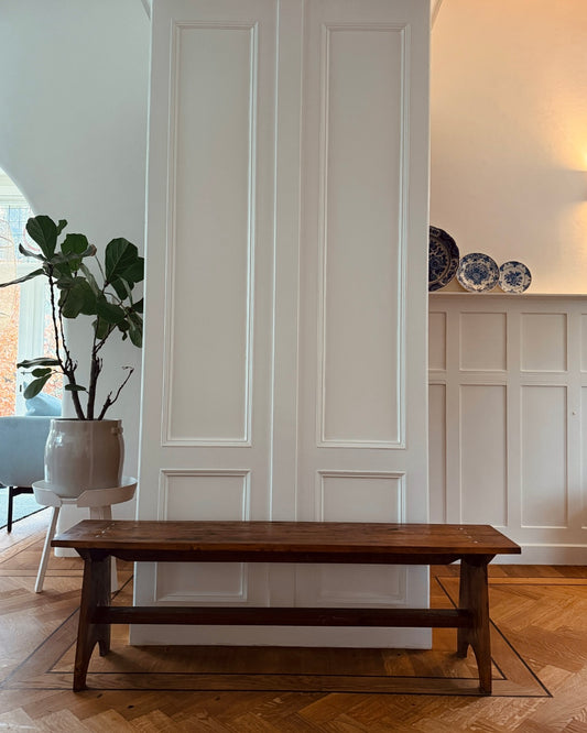 Vintage houten bankje – sober & karaktervol