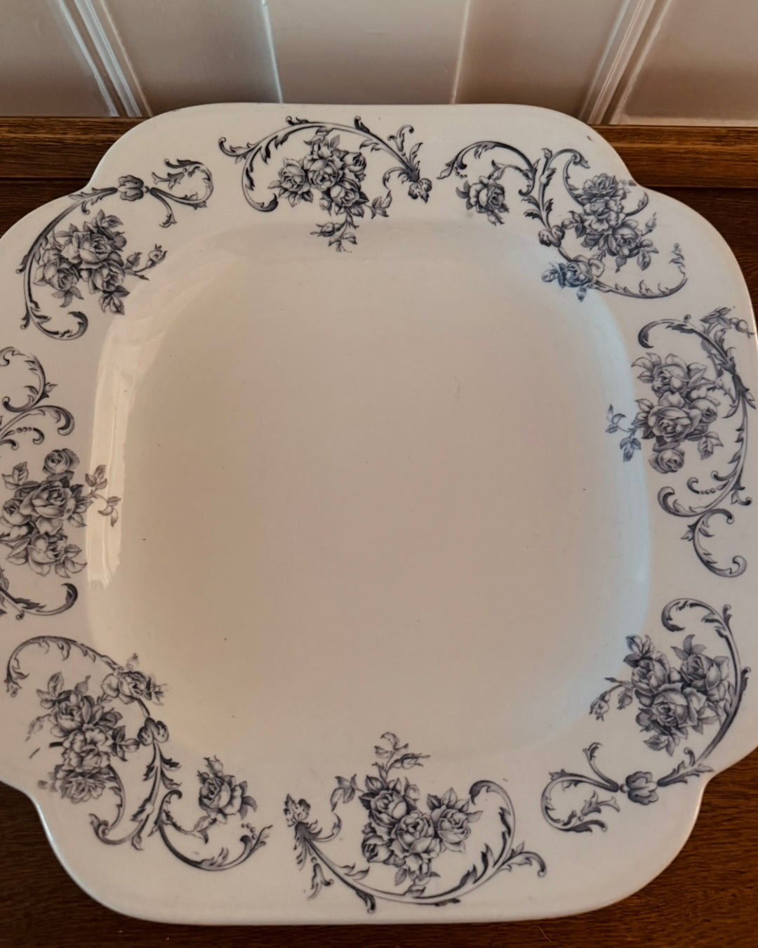 Set antieke Regout serveerschalen – decor Ortus