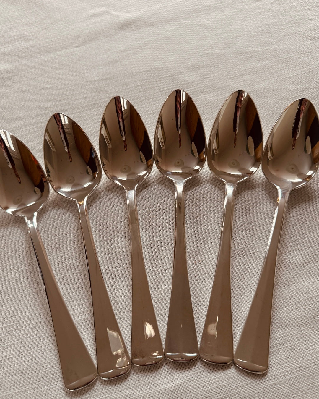 Zwaarverzilverde bestekset Sola (100) – model Haags Lofje – 6 personen