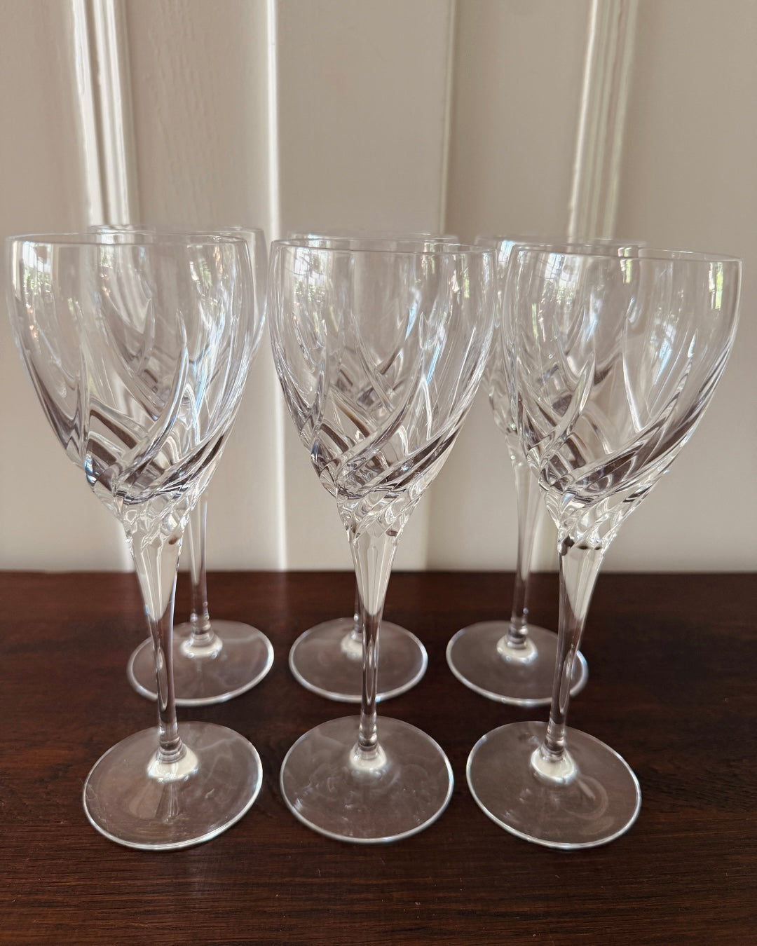 Kristallen karaf met 6 kristallen wijnglazen