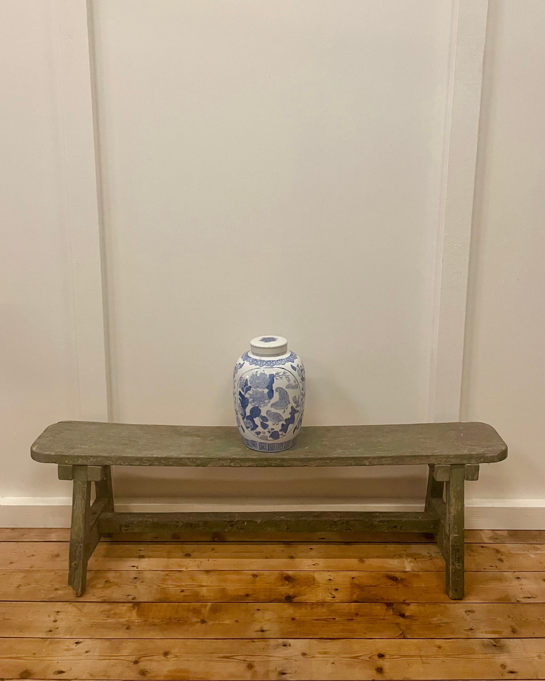 Grote en hoge Chinese gemberpot