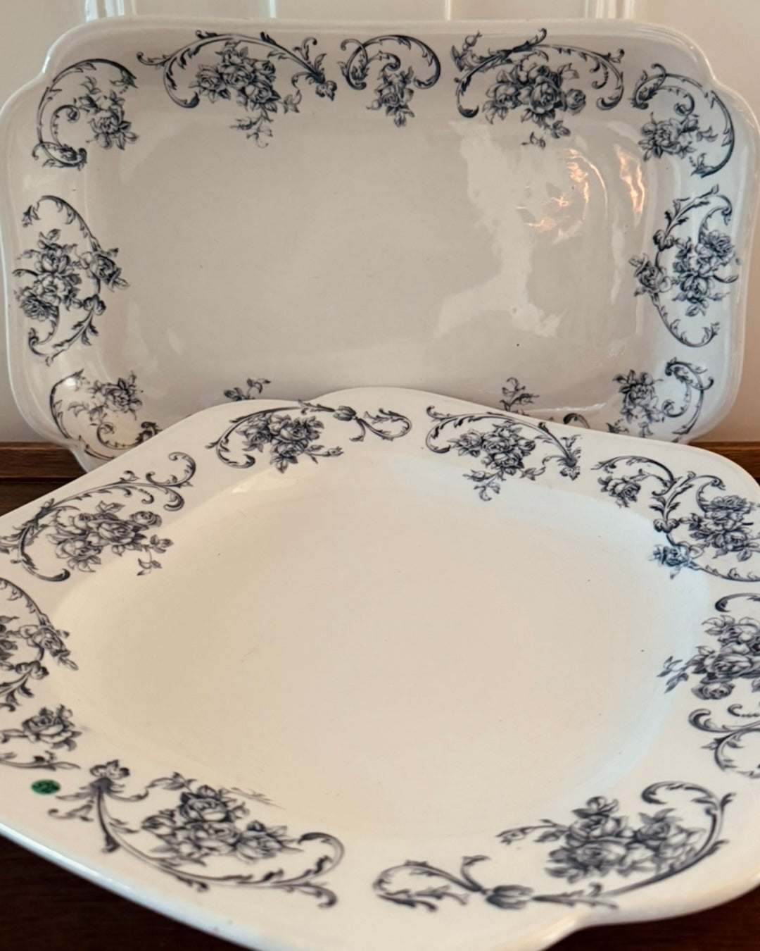 Set antieke Regout serveerschalen – decor Ortus