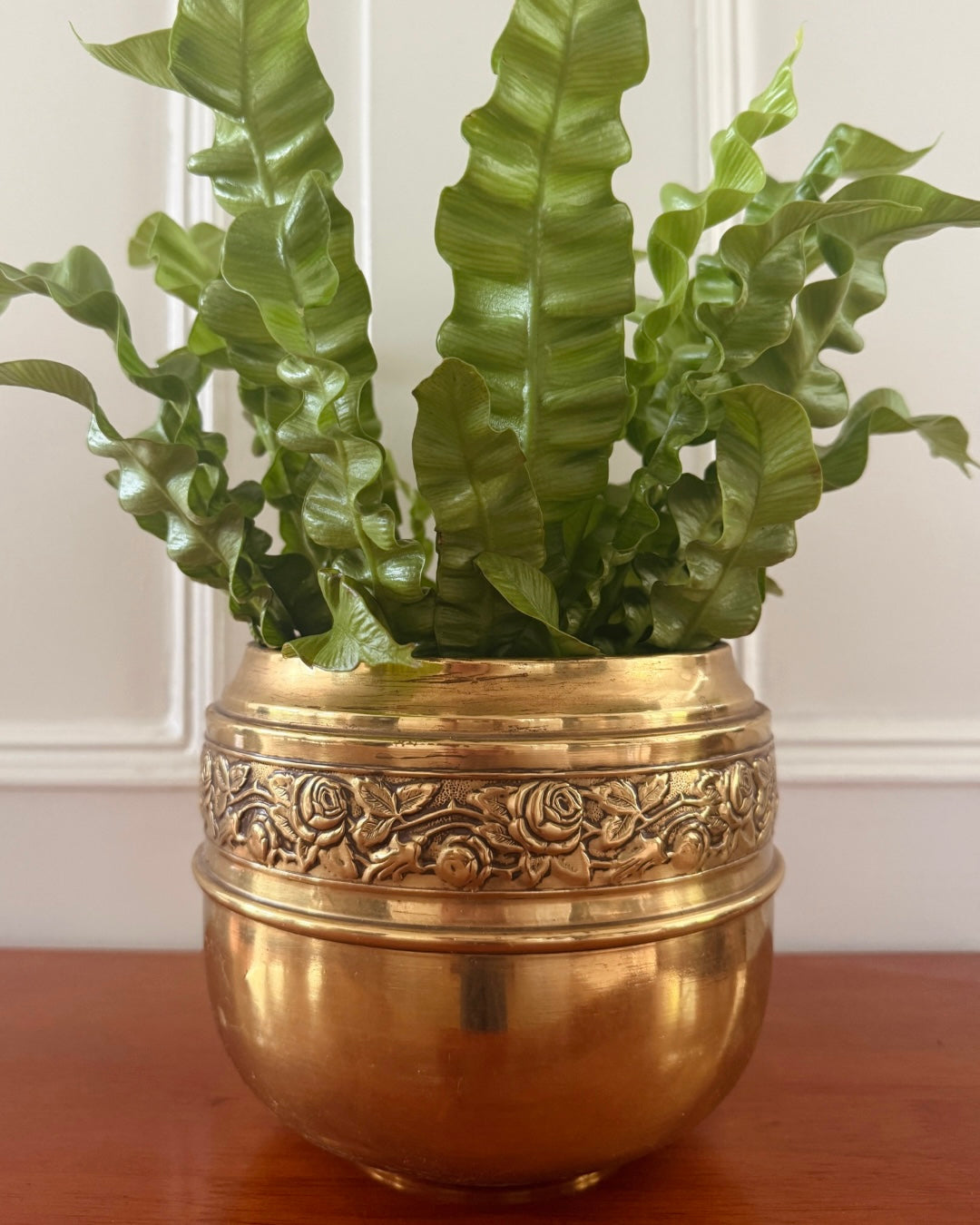Vintage koperen pot met rozenrand | Ø 15,5 x 16 cm