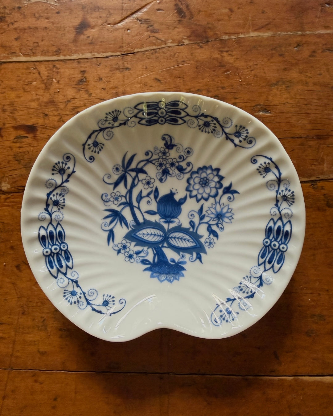 Bavarian Porcelain bonbonschaaltje | West Germany | 13,5 × 11,5 cm