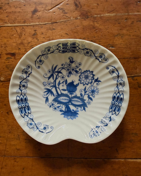 Bavarian Porcelain bonbonschaaltje | West Germany | 13,5 × 11,5 cm